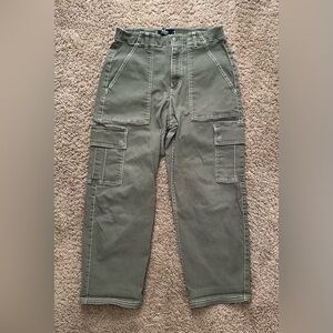 Hollister Green Cargo Pants with Utility Pockets